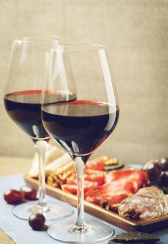 Boissons, vins, bière, cocktails et planche à partager du restaurant O'baron près de Troyes à la Chapelle Saint-Luc